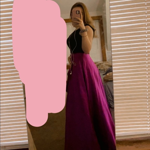 Prom Dress with slit - Picture 5 of 5